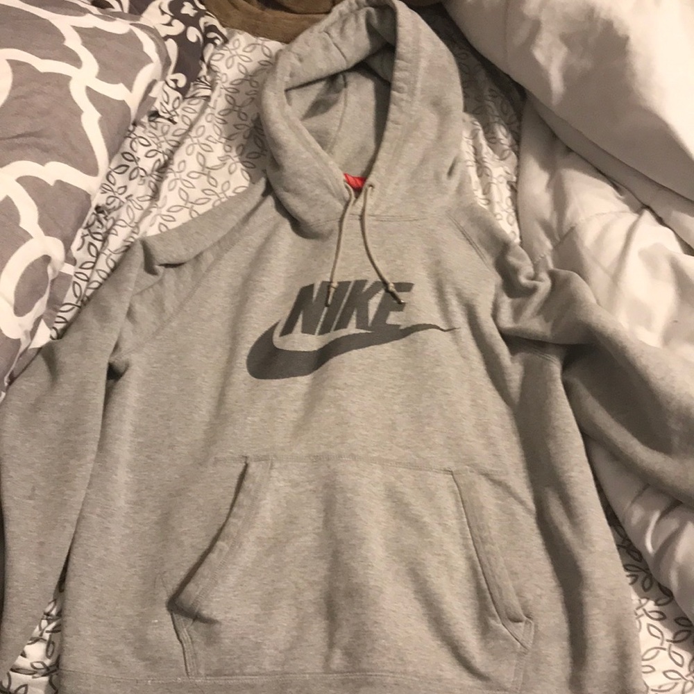 Nike sweatshirt